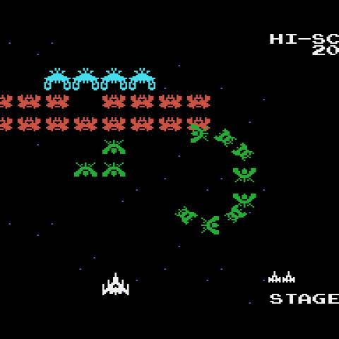 Wynajem automatów arcade z grami retro takimi jak Galaga na eventy