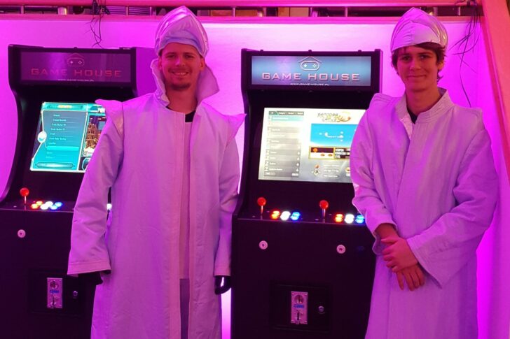 Automaty do gier retro na evencie firmowym w klimatach Ster Treka