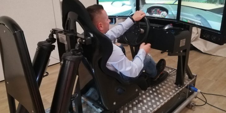 Wynajem symulatorów jazdy rajdowej na eventy firmowe i imprezy integracyjne w Katowicach