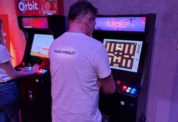 Wynajem automatów Arcade na eventy retro